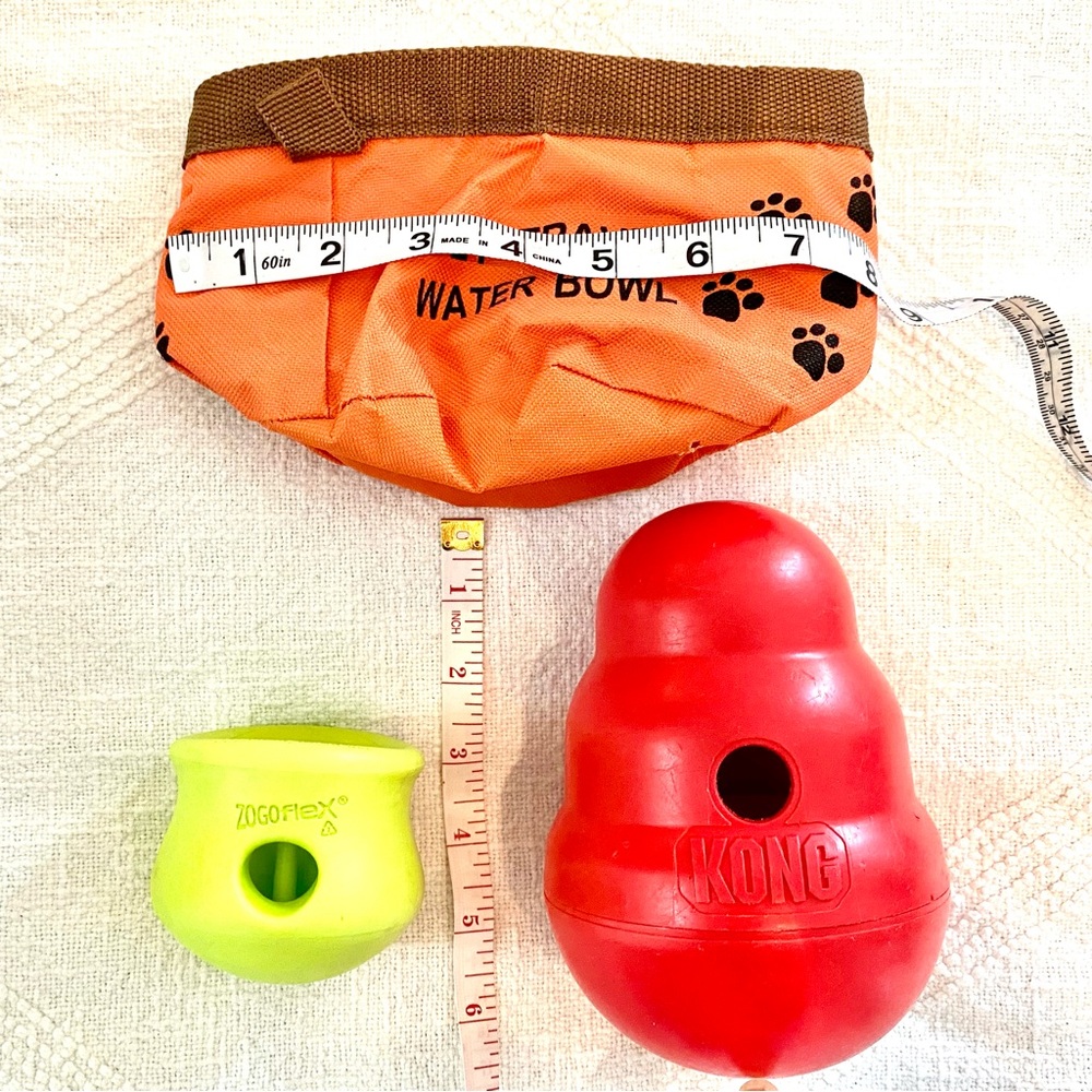 Doggy Pet Bundle - Kong Chew Toy Travel Water Bowl - Picture 4 of 6